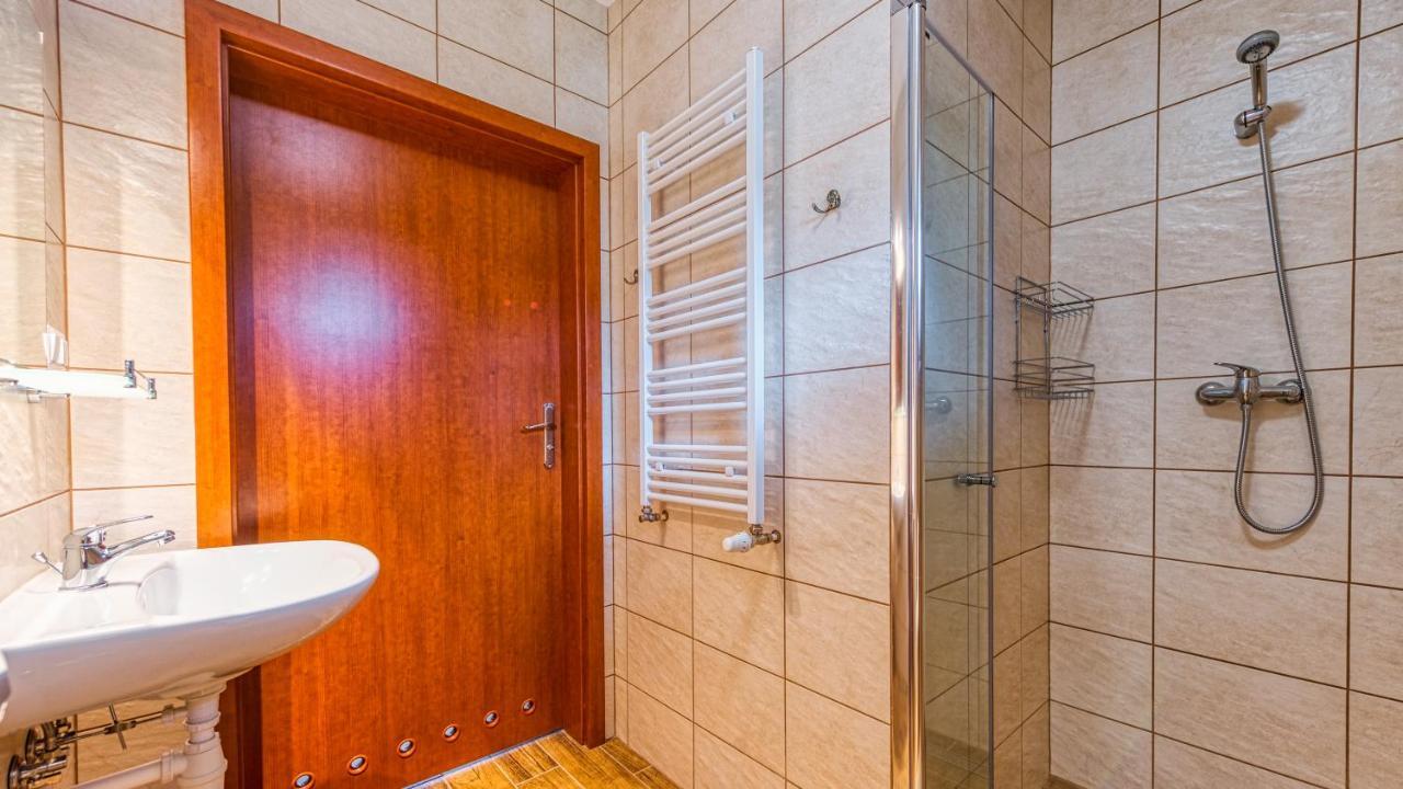 Apartamenty Kwisa ชเวียราโดว์-สโดรยจ์ ภายนอก รูปภาพ