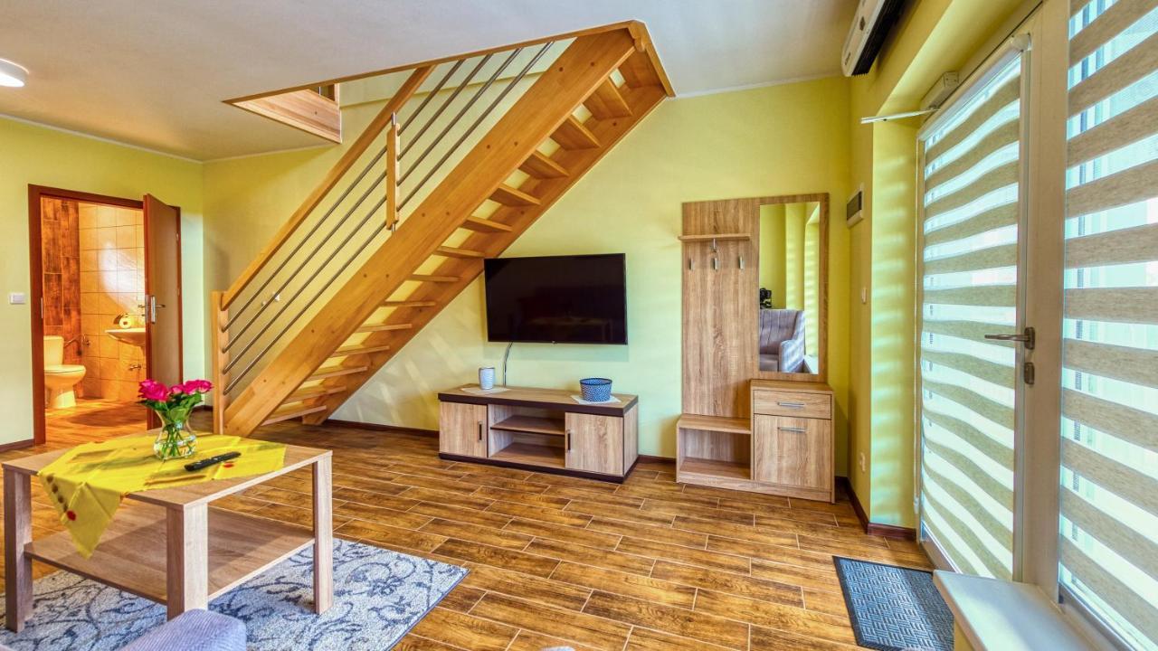Apartamenty Kwisa ชเวียราโดว์-สโดรยจ์ ภายนอก รูปภาพ